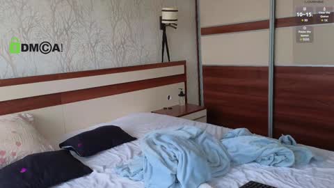 Snapshot of alice_bane chatting on January 18, 9:24 am A R Y A  T I A online show from January 18, 9:24 am