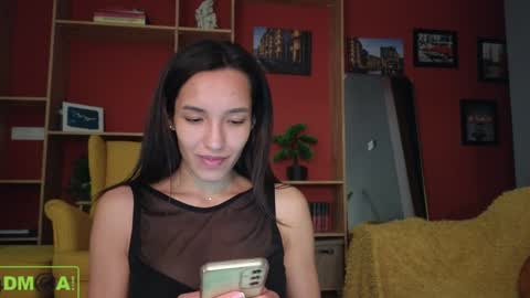 Snapshot of alice_bane chatting on January 6, 10:05 pm A R Y A  T I A online show from January 6, 10:05 pm