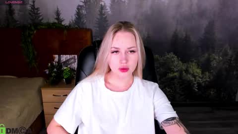 Alice online show from October 14, 12:02 am