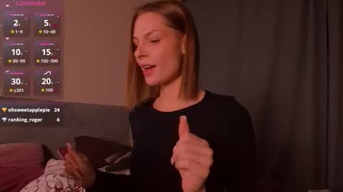 Alice online show from November 16, 7:58 pm