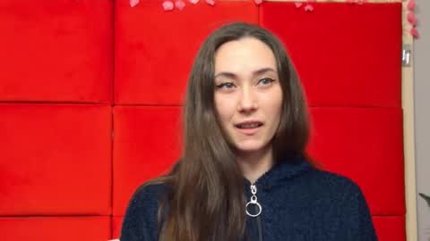 Snapshot of alice_munro chatting on February 9, 10:43 pm AliceMunro online show from February 9, 10:43 pm