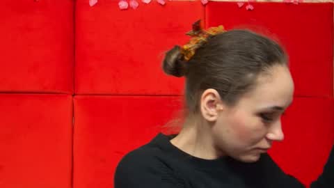 Snapshot of alice_munro chatting on January 14, 8:04 pm AliceMunro online show from January 14, 8:04 pm