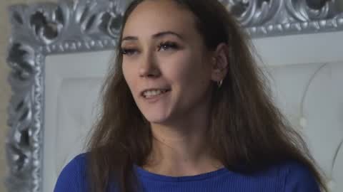 Snapshot of alice_munro chatting on September 19, 7:24 pm AliceMunro online show from September 19, 7:24 pm