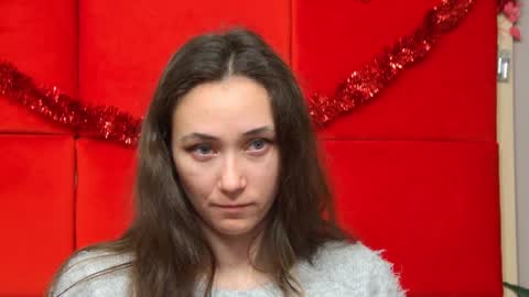 Snapshot of alice_munro chatting on January 5, 9:57 pm AliceMunro online show from January 5, 9:57 pm