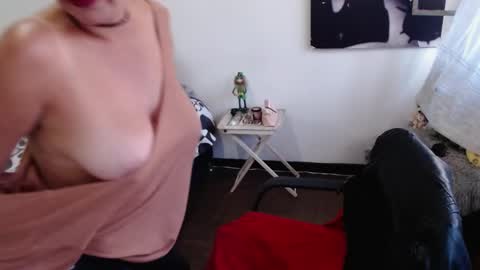 alice_nip online show from January 22, 9:55 pm