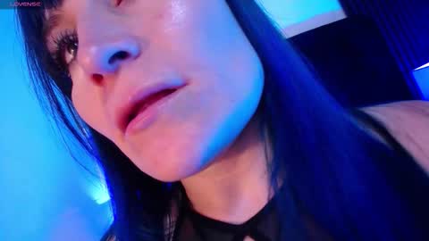 Alice online show from December 16, 7:53 pm