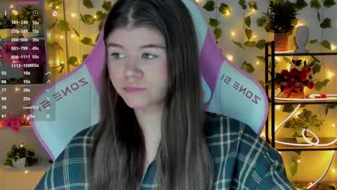 Alice online show from October 24, 9:11 pm