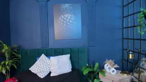 Alice online show from April 20, 11:35 am