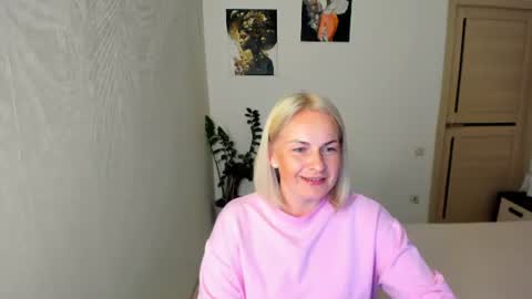 Alicee online show from June 30, 7:35 pm