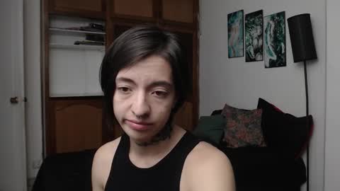 alicee_logan_ online show from December 14, 2:50 am