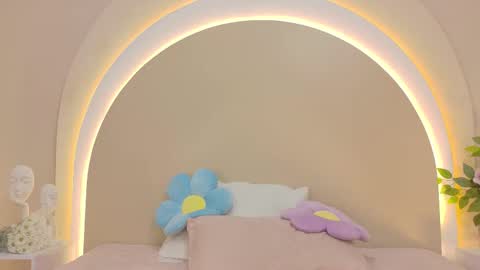 alice online show from September 8, 5:12 pm