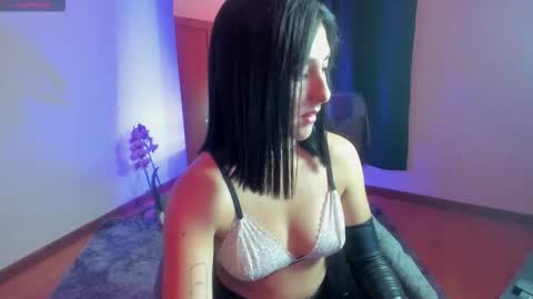 Alice online show from March 27, 6:08 pm