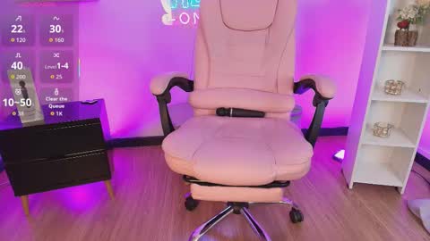 Alice online show from October 2, 12:54 pm