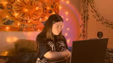 Alice online show from February 12, 5:31 am