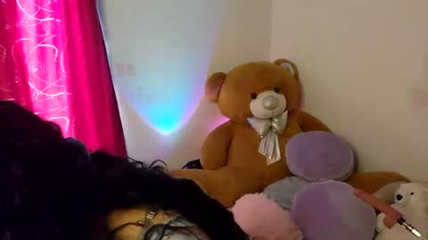 Alicekingdom online show from July 4, 7:32 pm
