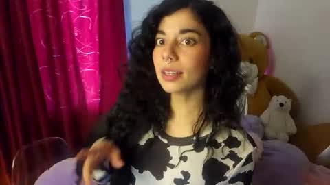 Alicekingdom online show from June 11, 9:22 pm