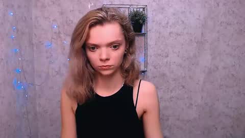 Alicemex  online show from February 12, 1:49 pm