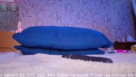 Alice  online show from April 3, 12:03 pm