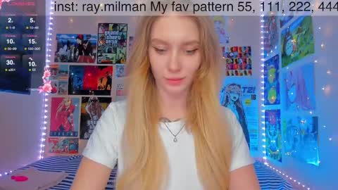 Snapshot of alicemilman chatting on January 5, 11:59 am Alice  online show from January 5, 11:59 am