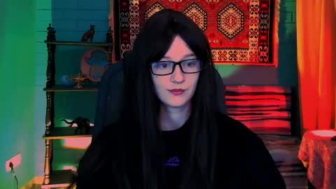 alicewelch_ online show from October 10, 9:14 am