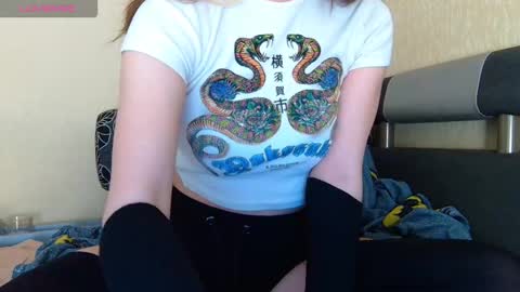 AliceWoolfy online show from February 25, 9:35 pm