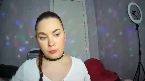 AlicexFresh online show from March 22, 12:11 pm