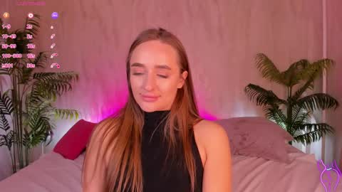 Mia online show from September 24, 2:21 am