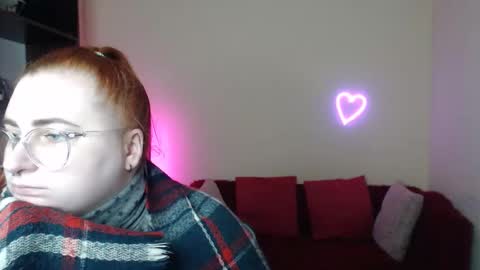 Alicia online show from November 14, 7:30 am