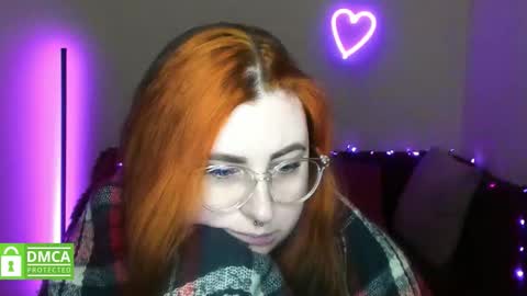 Alicia online show from December 15, 6:51 am