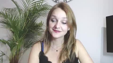 Alicia online show from January 14, 5:29 pm