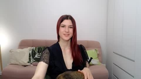 alicianoveli online show from October 28, 9:04 am