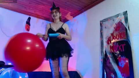  Alicia  online show from October 31, 12:20 pm