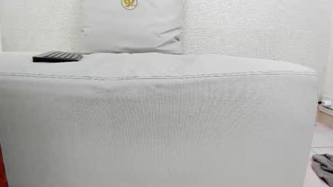 im tutti online show from December 5, 2:33 am