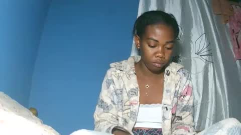 alihane21 online show from December 16, 6:14 pm