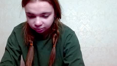 Snapshot of aliiice_stone chatting on December 6, 12:16 pm Alice online show from December 6, 12:16 pm