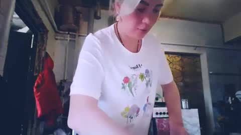 Alina online show from May 4, 5:11 am