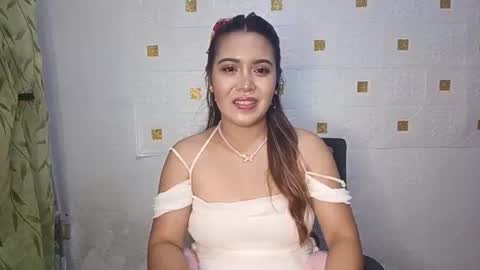 Emma online show from June 20, 3:15 pm
