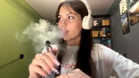 Alice online show from October 4, 10:43 am