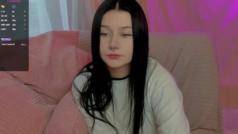 Aline Greeeen online show from January 5, 3:43 am