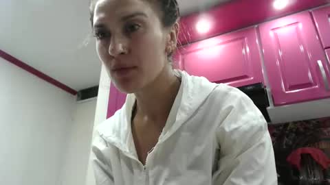 alipetite online show from February 11, 11:17 pm