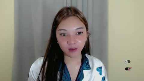 Shanti xhey online show from February 9, 5:01 pm