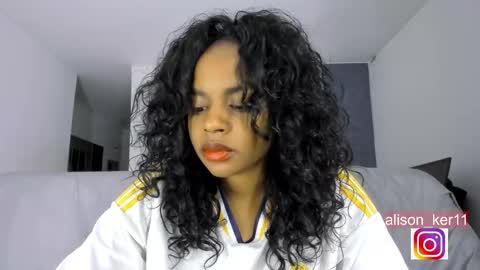 Sofias house online show from December 7, 11:45 pm