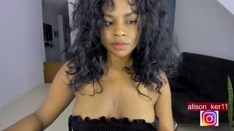 Sofias house online show from December 16, 10:18 am