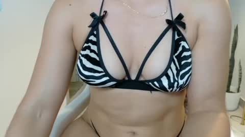 Alisson online show from July 9, 8:44 pm
