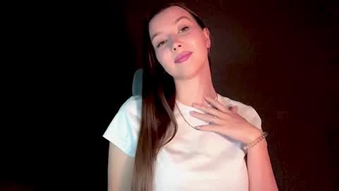 Annie online show from November 25, 12:40 pm