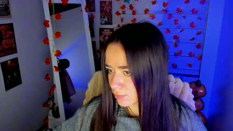 Allana online show from November 18, 11:33 am