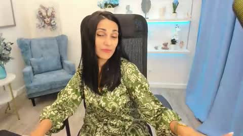 allayerty online show from September 12, 11:39 am