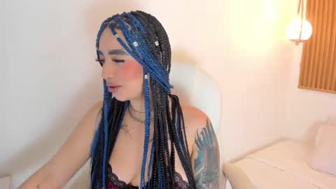 Allie  online show from December 6, 10:18 pm