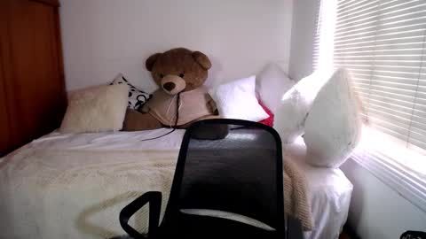 Allie  online show from December 24, 3:47 pm