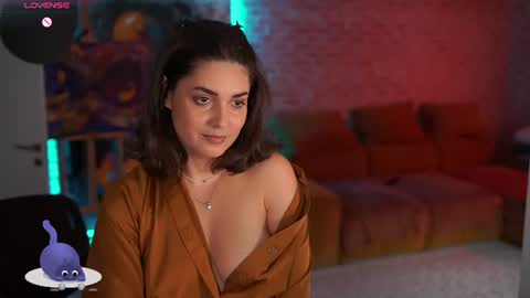 Allie online show from July 20, 10:39 am